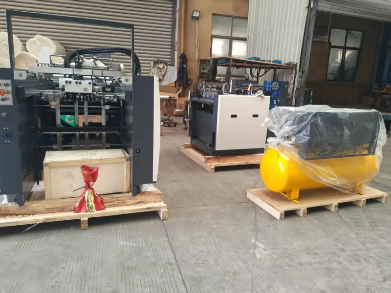 Nova stella YFMA-760 Automatic Pre-Coating Machina Laminating mox emptori in Arabia Saudiana mittetur.