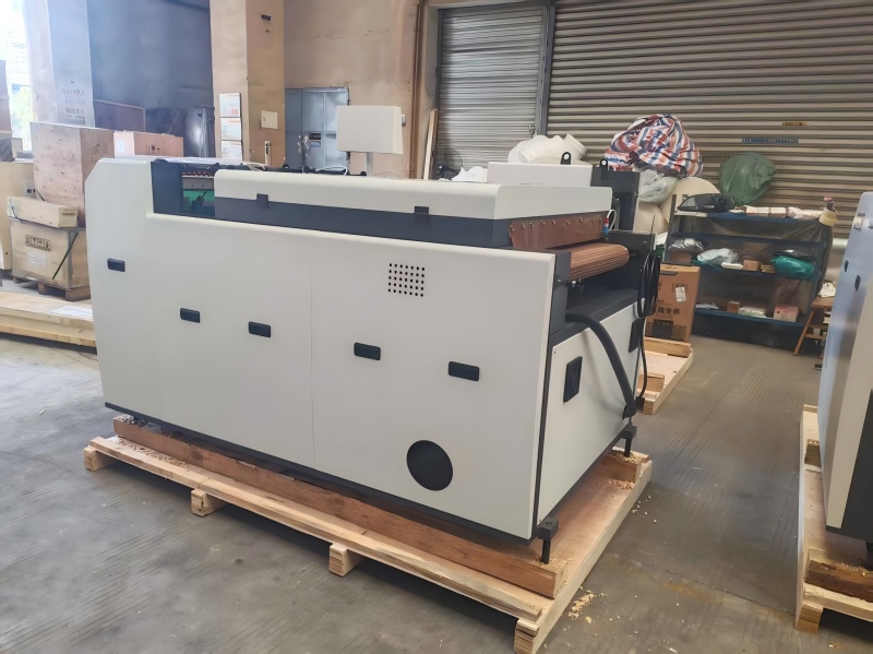 Nova stella SGUV-760A Automatic UV Machina coating mox exibit.